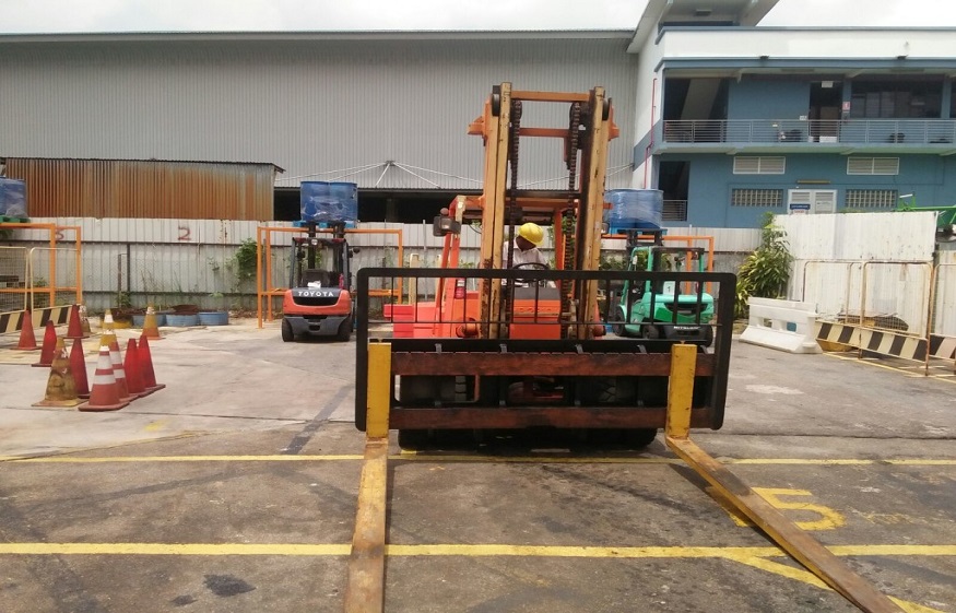 5 Considerations Before Ordering A Forklift Singapore Vehicle